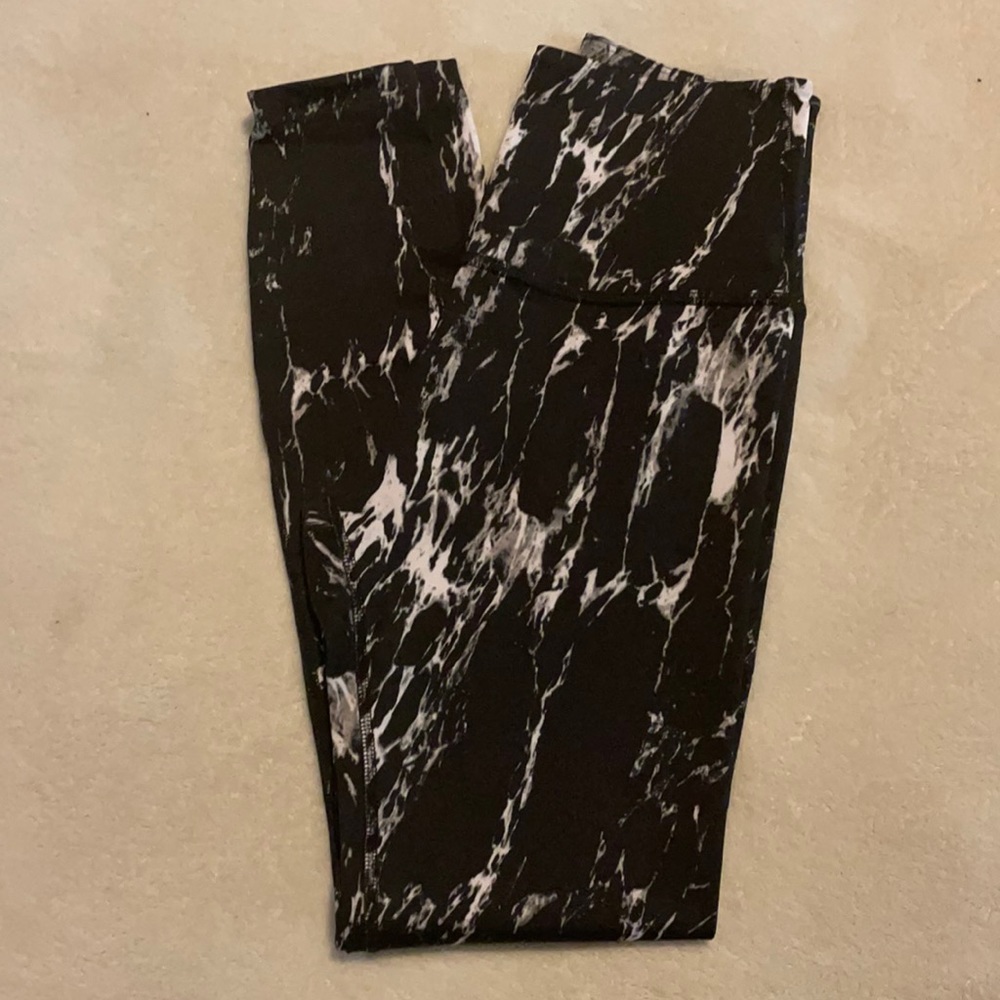 Beyond Yoga high waist marble leggings